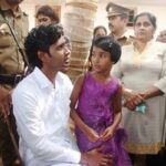17 வருடங்களாக தந்தையைத் தேடும் மகளின் இதயத்தை உருக்கும் போராட்டம்!